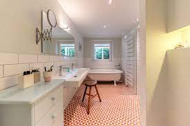 Buchen sie ihre ferienwohnung ganz schnell online. Wohnung In Hamburg Altona Farmhouse Bathroom Hamburg By Slowdesign Gmbh Houzz