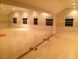 It's important for dancers to be able to reflect on their techniques, to help them perfect their dance. Clients