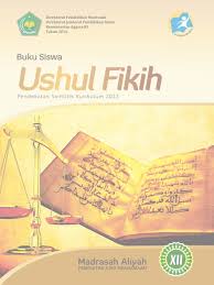 Materi fikih ini terbagi atas buku guru (untuk pegangan guru) dan buku siswa (untuk pegangan siswa) lengkap untuk memenuhi pembelajaran di semester 1 dan. Download Buku Siswa Fikih Ushul Fikih Kelas Xii 12 Kurikulum 2013 Alhanifpedia