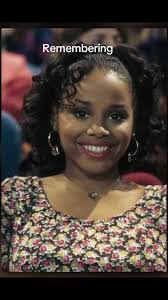 Frieda Thomas's Instagram, Twitter & Facebook