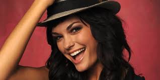 Casey Carlson's Instagram, Twitter & Facebook