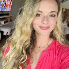 Briana Willis (@briana_willis_) • Instagram photos and videos