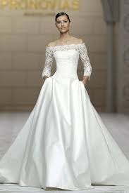 Prezzi suggeriti pronovias collezione 2013. Cinquant Anni Di Storia Nella Sposa Atelier Pronovias 2015