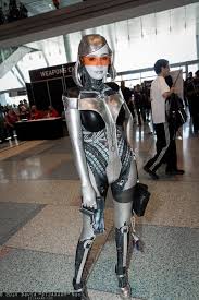 This guy is back new a paper craft version of a mass effect babe, this time he has crafted edi, the the normandy's a.i. Edi Mass Effect Cosplay Gaming