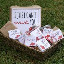 Hope my diy project will help you make saint valentine's day creative. Diy Punny Valentines Gift Basket Craftgawker
