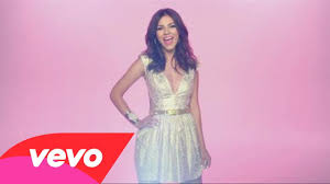 Victoria Justice Gold Great Powerful Voice Looks To Cry For And A Great Catchy Song To Dance Victoria Justice Gold Victoria Justice Popular Music Videos