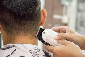 Ver más ideas sobre cortes de pelo hombre, cortes de cabello corto, cortes cabello hombre. 102 860 Corte De Pelo Hombre Imagenes Y Fotos 123rf