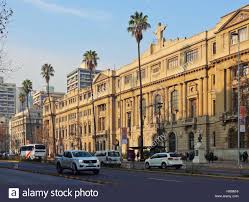 Founded in 1888, pontificia universidad católica de chile has. Pontificia Universidad Catolica De Chile Universidad Catolica Edificio Palacio Universitario 1917 Santiago Chile Fotografia De Stock Alamy