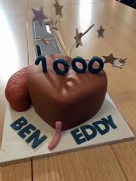 Ben Eddy 🇺🇦 على X: "@niyatilobo @FrimleyRCC @MHussainUrol @mmalki01  @AhmedAlnaimi7 @FrimleyUrology Big congrats to NJB for 500 RPN, really  great achievement. But right back at ya with the prostate cake!!  https://t.co/8F5GGPMAoq" /
