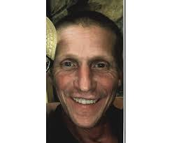 Steven Putney's Instagram, Twitter & Facebook