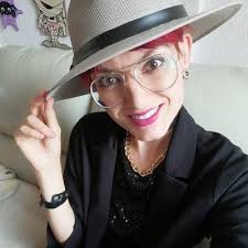 La Pao Zie (@PaoZiRi)