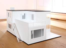 A continuación te mostramos algunos modelos que hemos seleccionado para ti. Una Casa De Munecas Minimalista