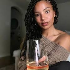 Donna Mccain's Instagram, Twitter & Facebook