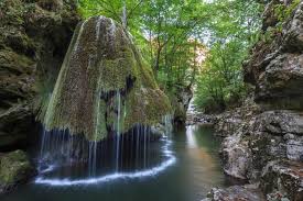 Altii(oricare in afara de noi) se dădeau peste cap sa faca studii inainte sa crape cascada, nu după. Cascada BigÄƒr Una Dintre Cele Mai Frumoase Cascade Din Lume Care Este Povestea Ei CÄƒlÄƒtorii Divertisment Unica Ro