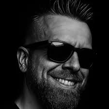 What is the best gym with a sauna and a pool near Syracuse Utah?