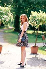 Ich finde schwarze kleider bei hochzeiten nicht ideal, aber das ist geschmacksache. Das Passende Kleid Fur Eine Hochzeitsfeier Fashionstylebyjohanna Fashionblog Beautyblog Outdoorblog Aus Frankfurt