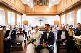 Das schloss britz bietet mit seiner preußischen eleganz das richtige ambiente für eine elegante hochzeit. Ochsenstall Schloss Britz Hochzeit Hochzeitsfotograf Berlin