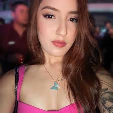 Julia Beckman (@juliabeckman_) • Threads, Say more