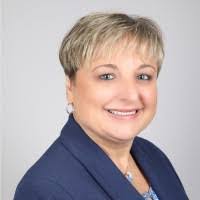 Catherine Lay's Instagram, Twitter & Facebook