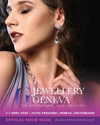 Karen Suen's Instagram, Twitter & Facebook