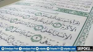 Surah ini dinamai juga dengan iqra' atau al qalam, menerangkan bahwa allah menciptakan manusia dari benda yang hina kemudian memuliakannya. Inilah Alasan Mengapa Ayat Iqra Di Alquran Pertama Kali Diturunkan Bacaan Surat Al Alaq Ayat 1 19 Sriwijaya Post