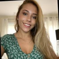 Kayla Sprague's Instagram, Twitter & Facebook