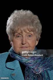 4.372 Eva Singer Stock Photos, High-Res Pictures, and Images