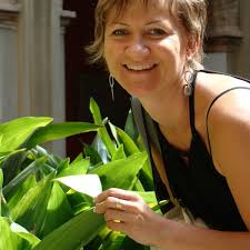 Biżuteria Artystyczna W Polsce