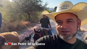 Arturo Leal paseos a caballo en San Pedro de la Cueva