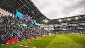 Allianz field has four gates for entry in each corner of the stadium, two built on the north end of the field near shields avenue and two built on the south end of the stadium near st. Guide To Allianz Field Visit Saint Paul