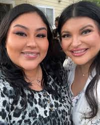 Amanda Ringo's Instagram, Twitter & Facebook