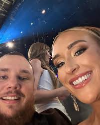 Luke Combs teamed up with the Backstreet Boys this past weekend at  Stagecoach to sing 'I Want it That Way' which got Matt Markham thinking