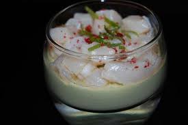 Verrine De Creme De Poireau Tartare De Noix De Saint Jacques Noix De Saint Jacques Poireaux A La Creme Alimentation