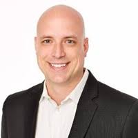 Robert Roosa's Instagram, Twitter & Facebook