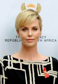 famous people who became us citizens charlize theron kurze haare styling kurzes haar lange haare bilder