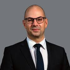 Matthew Nesbit's Instagram, Twitter & Facebook