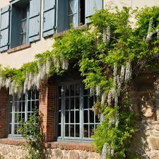 Browse expedia's selection of 191 hotels and places to stay in gerberoy. Le Logis De Gerberoy About Facebook