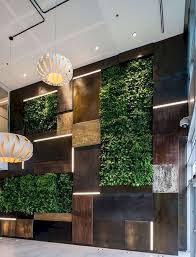 Glorious 121 Simple Cool Creative Wall Decorating Ideas That Are Easy To Apply In Your Home Https Green Wall Design Garden Wall Decor Interior Wall Design