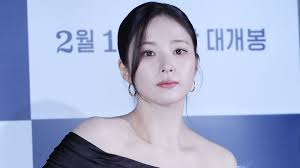 The New York Yankees reinforce the starting lineup through trade.Local  media such as "USA Today" and..