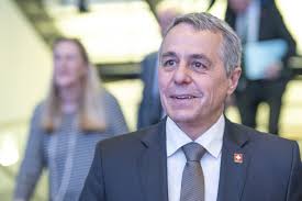 Pete and Bas: Zwei britische Rentner machen als Gangster-Rapper Karriere