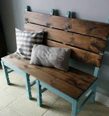 Bank Aus Zwei Stuhlen Umfunktionierte Mobelstucke Mobel Aus Paletten Upcycling Mobel
