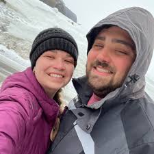 How to get a different annual pass magnet at Walt Disney World?