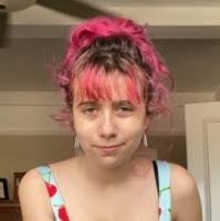 Lucy Mueller's Instagram, Twitter & Facebook