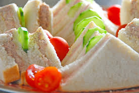 If that's too much, are too much then consider toad in the hole, yorkshire puddings filled with sausage with onion gravy is always welcome. 23 British Party Foods The World Is Missing Out On