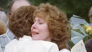 Support league's friendships and accomplishments endure