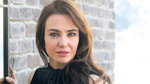 Trt'de 19 yılı aşkın süreyle çalıştı. Deniz Ugur Kimdir Deniz Ugur Nereli Ve Kac Yasinda Magazin Haberleri