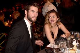Liam hemsworth was born on january 13, 1990, in melbourne, australia, and is the younger brother of actors chris hemsworth and luke hemsworth. Miley Cyrus Liam Hemsworth Ist Dies Der Wahre Grund Fur Ihre Trennung Brigitte De