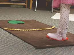 Giochi psicomotori e di stimolazione sensoriale Giochi Da Fare In Casa Con I Bimbi Organizzati Per Eta Da 1 A 12 Anni Li Terranno Impegnati Facendoli Divertire E Imparare Piu Donna