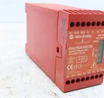 Allen Bradley 440R-M23048 Minotaur MSR15D Safety Relay With ...