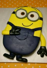 Ich bin franzi, studentin und koche und backe gern. 15 Torten Minions Ideen Kindertorte Minions Geburtstag Minion Kuchen
